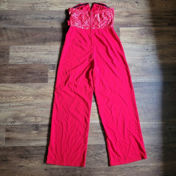 Francesca's Red Strapless Wide-Leg Jumpsuit NWT Women's Size Medium - Picture 2 of 15